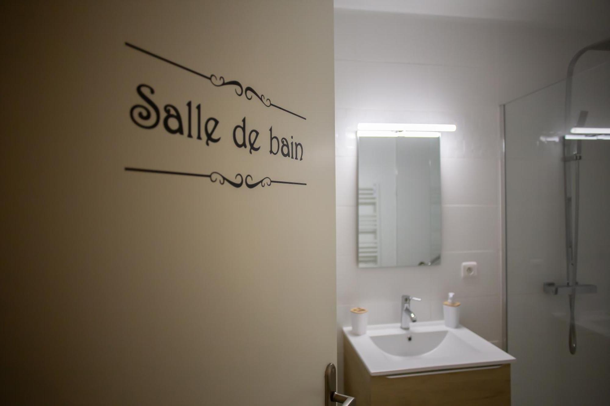 Le Cypres - Appartement Ideal Pour Vos Vacances Ou Vos Deplacements Professionnels A Béziers Buitenkant foto